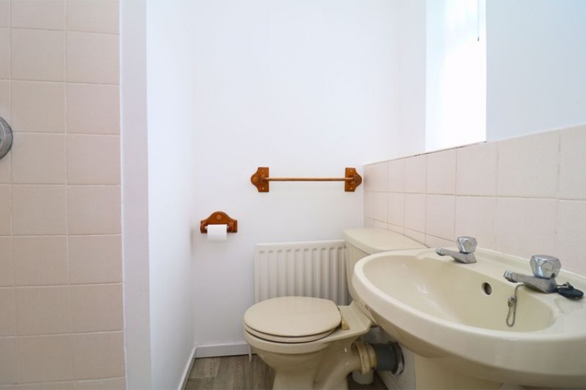 Images for Brook Meadow Road, Shelfield