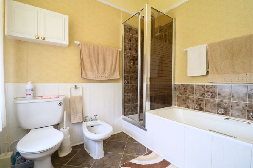 Images for Green Lane, Shelfield