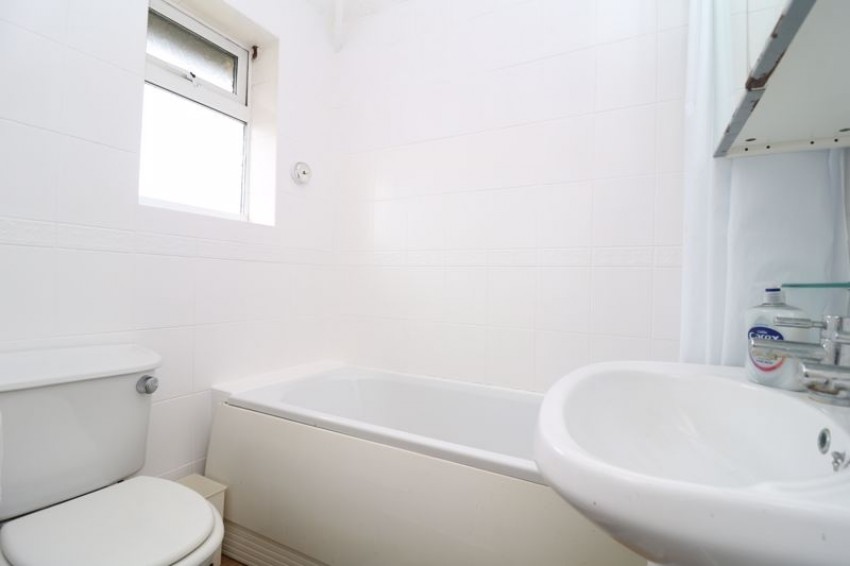 Images for Paddock Lane, Aldridge