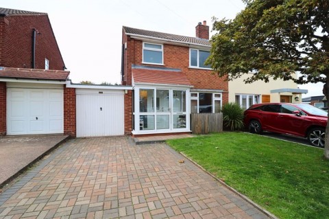 View Full Details for Tenbury Close, Aldridge