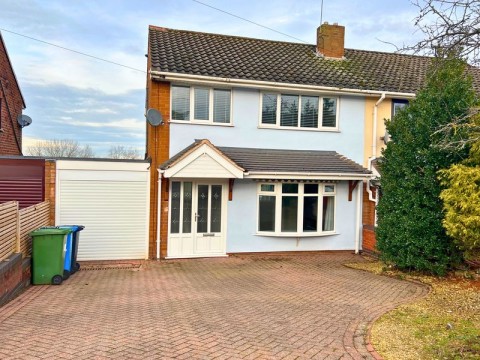 View Full Details for Little Acre, Low Street, Cheslyn Hay