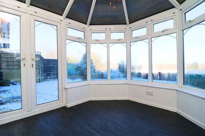 Images for Little Acre, Low Street, Cheslyn Hay