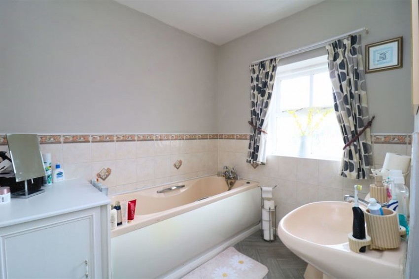 Images for Fairburn Crescent, Pelsall