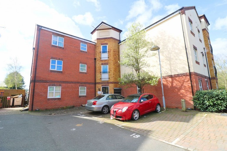 Manorhouse Close, Walsall