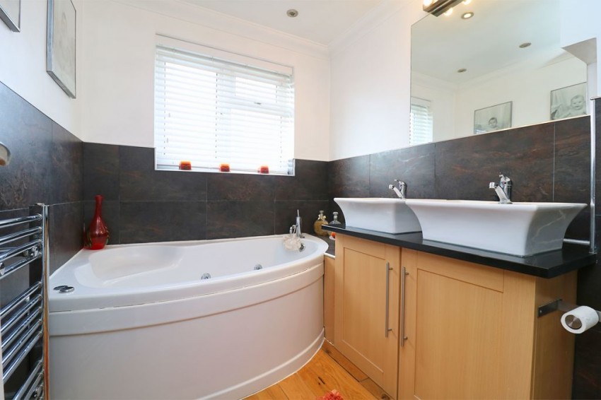 Images for Fenbourne Close, Shelfield