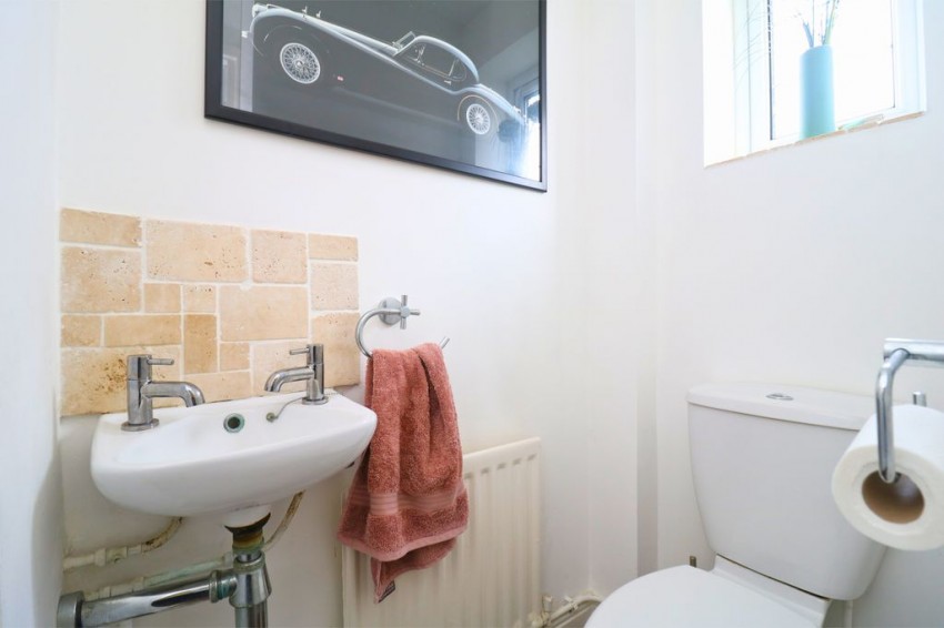 Images for Fenbourne Close, Shelfield