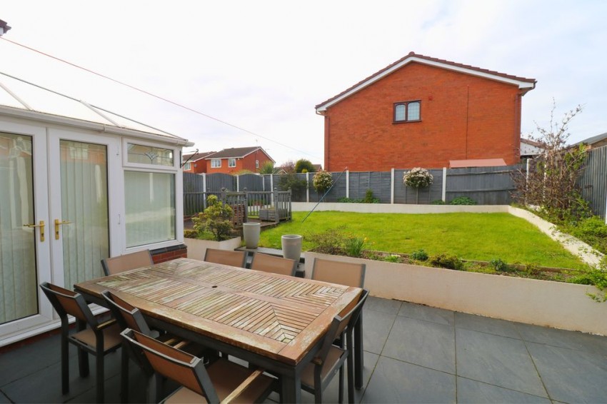 Images for Fenbourne Close, Shelfield