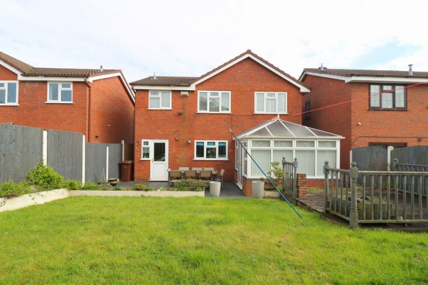 Images for Fenbourne Close, Shelfield