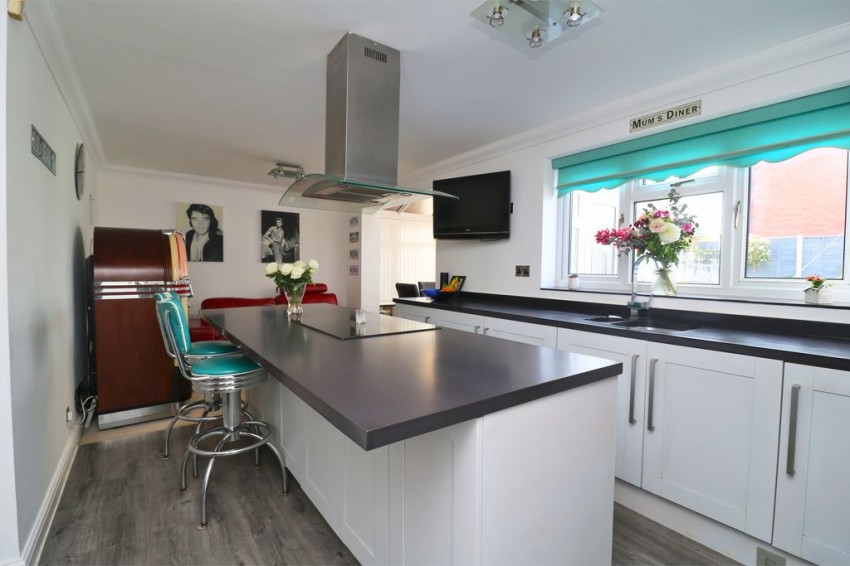 Images for Fenbourne Close, Shelfield