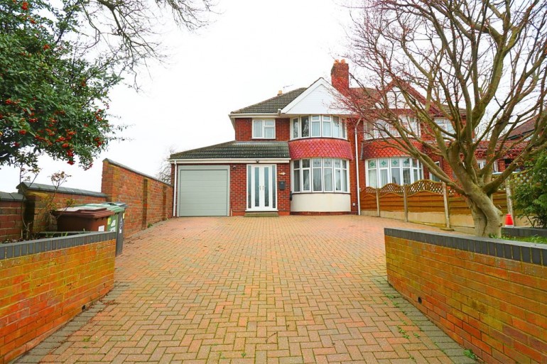 Lichfield Road, Shelfield