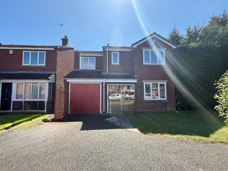 Grand Junction Way, Walsall
